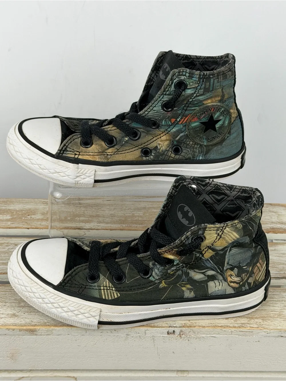 Converse x DC Comics Batman Chuck Taylor All Star high-top sneakers size 11